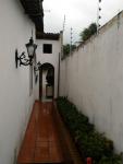 ENTRADA LATERAL